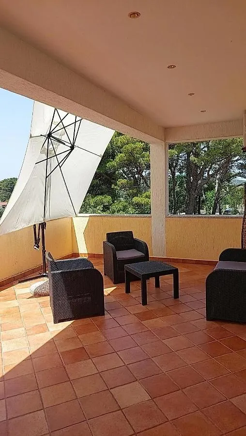 Apartmani Katarina Mundanije Apartment