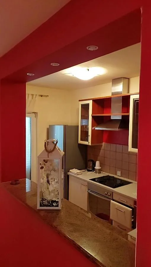 Apartmani Katarina Mundanije
