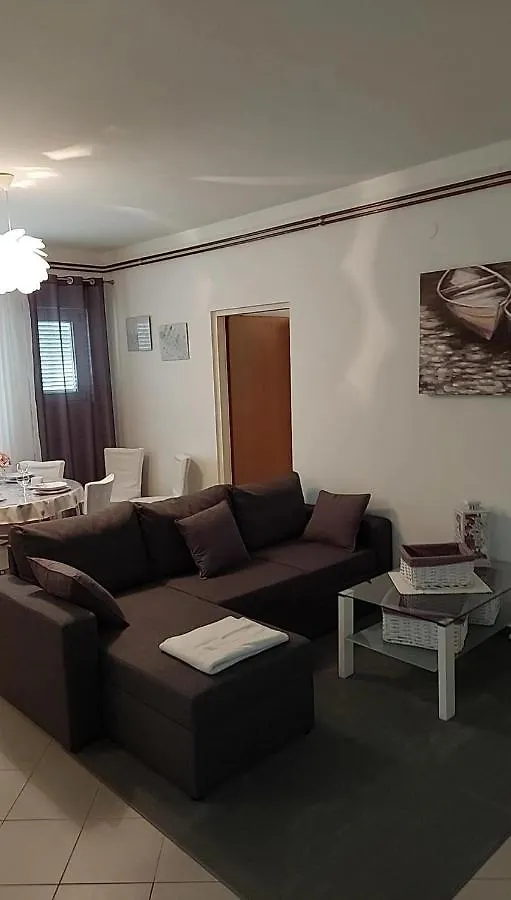 Apartmani Katarina Mundanije Apartment