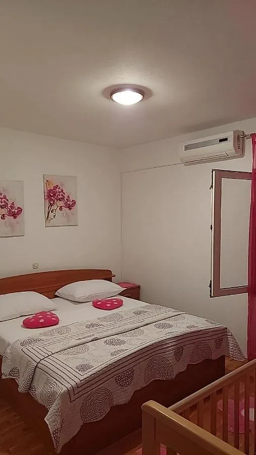 Apartmani Katarina Mundanije Croatia